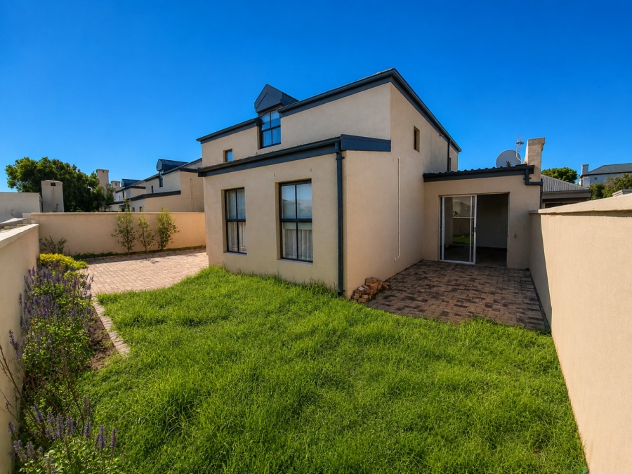 3 Bedroom Property for Sale in Atlantic Beach Golf Estate Western Cape